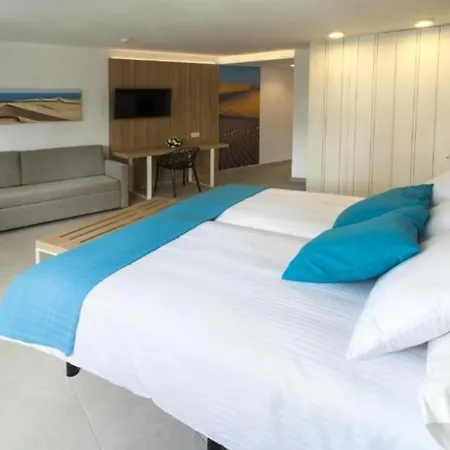 Doble Deluxe Con Desayuno Y Cena,wifi,piscina Apartment Playa del Inglés
