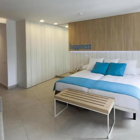 Doble Deluxe Con Desayuno Y Cena,wifi,piscina アパート *
