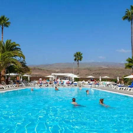 Doble Deluxe Con Desayuno Y Cena,wifi,piscina *