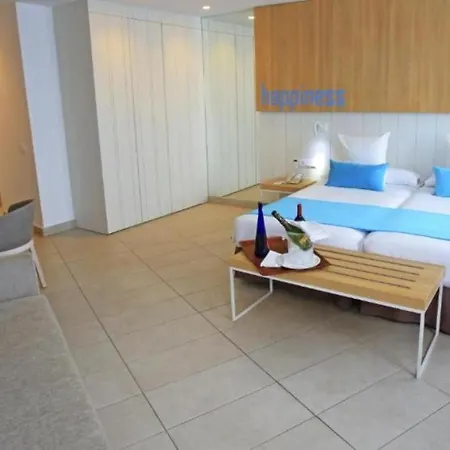 Doble Deluxe Con Desayuno Y Cena,wifi,piscina